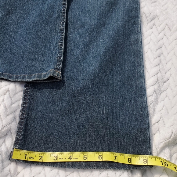 SOLD Jaclyn Smith Blue Bootcut Flare Jeans Size 14 Average - Picture 6 of 8
